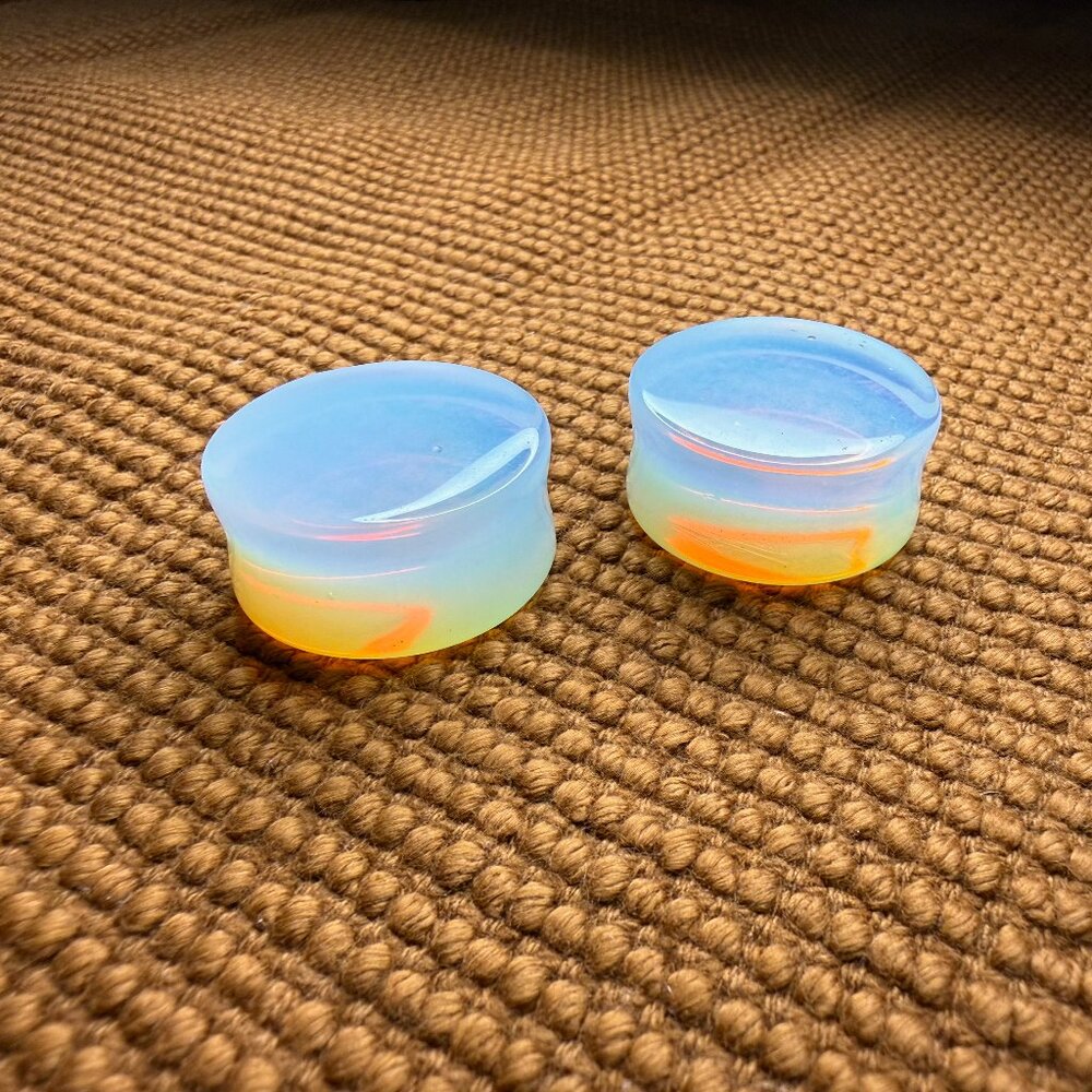 Opal Stone Plugs – Saddle Flared 28.5 mm (1 1/8") Stretched Lobes Body Jewelry